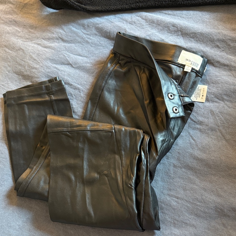 Wilfred Sleek Black Leather Trousers